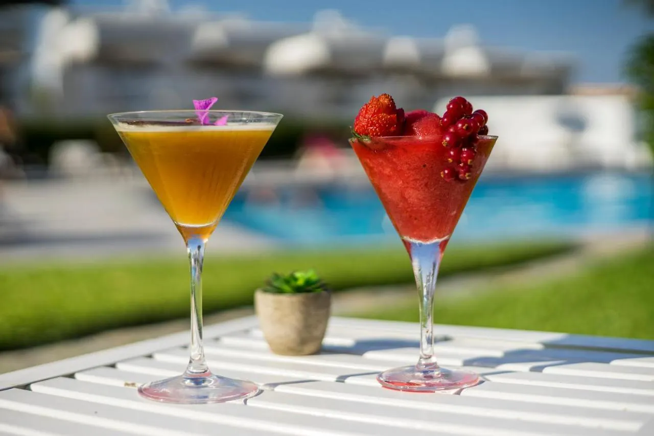 Camelina Suites Sant Antoni de Portmany 3*,
