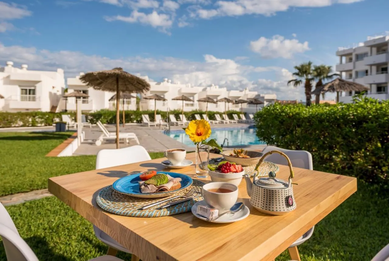 Aparthotel Camelina Suites Sant Antoni de Portmany