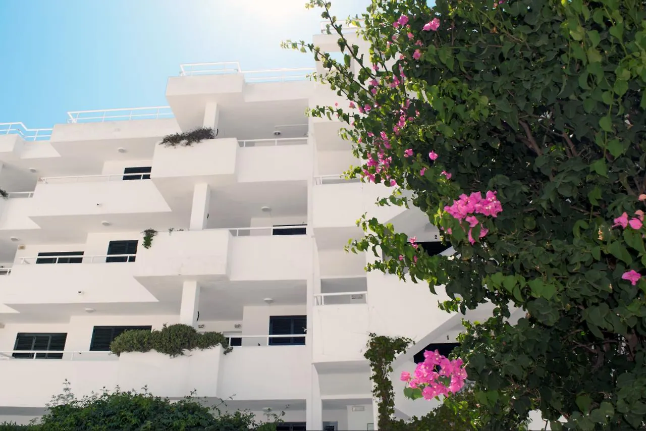 Apart Otel Camelina Suites Sant Antoni de Portmany